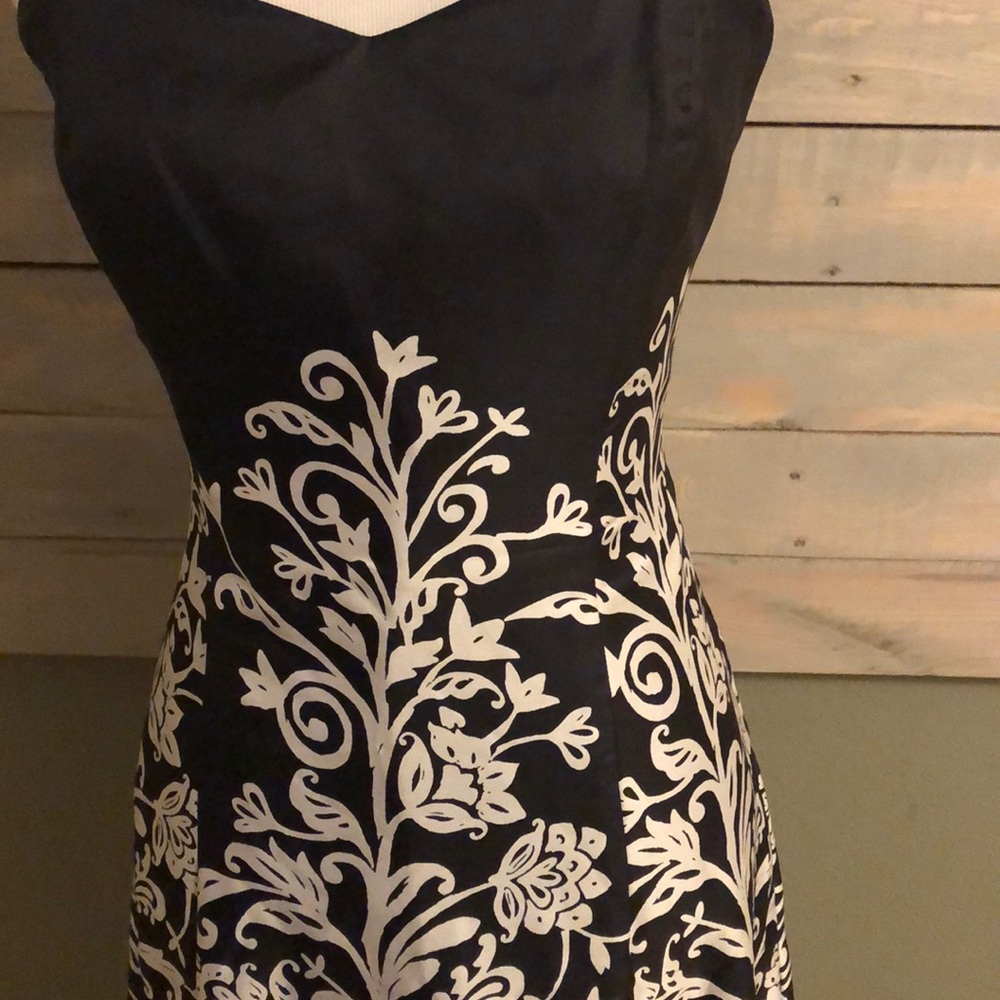 WHBM Dress - Picture 2 of 6